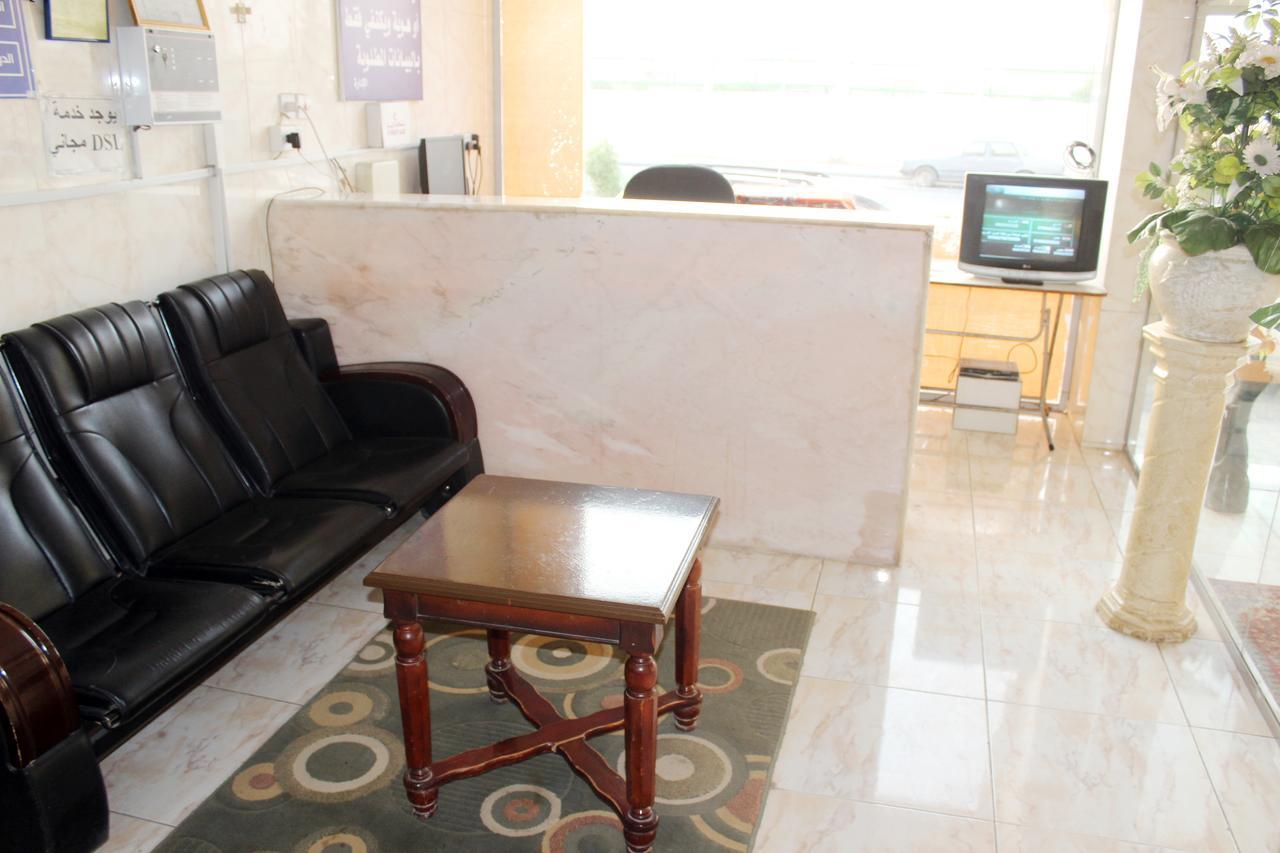 Al Eairy Apartments Alqaseem 3 버레이다 외부 사진
